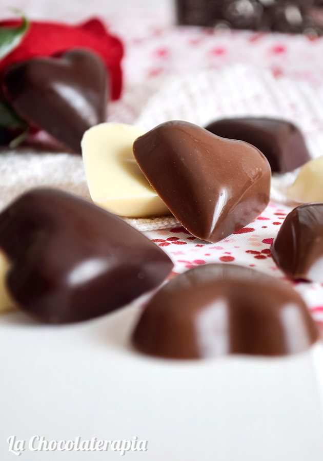 bombones-de-chocolate-rellenos-turron-de-jijona-recetas-san-valentin-la-chocolaterapia