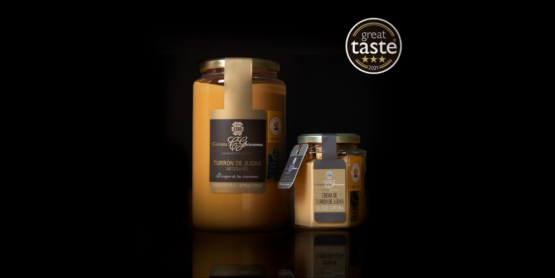 Coloma García premiados con el sello Great Taste 2021 El Bote de Turrón Líquido de Jijona y la Crema de Turrón de Jijona han sido premiados como producto con sabor exquisito con el sello Great Taste de 3 estrellas
