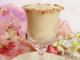 Copa de crema de Turrón con nata y almendras garrapiñadas